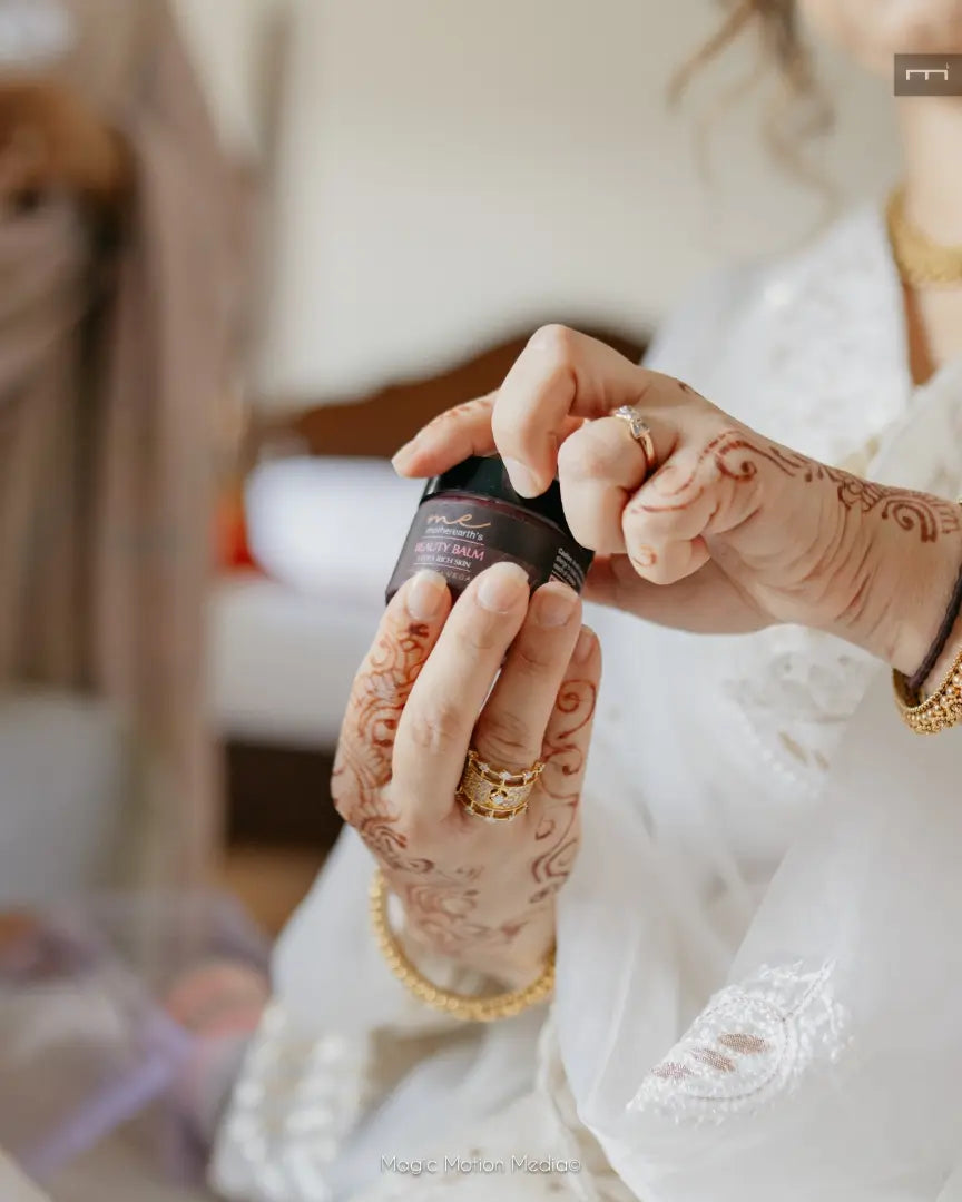 Women holding beauty balm multipurpose body balm in her hands